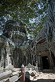 Ta Prohm temple - ruins of the central sanctuary 